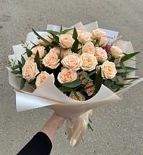 Букет Кремовые розы Латте в Пыть-Яхе