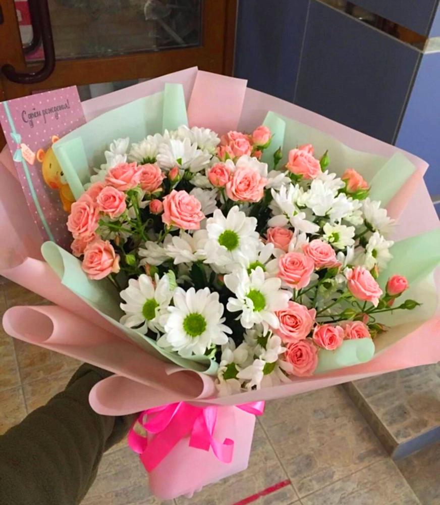 Букет цветов из: Розы и Хризантемы в Пыть-Яхе