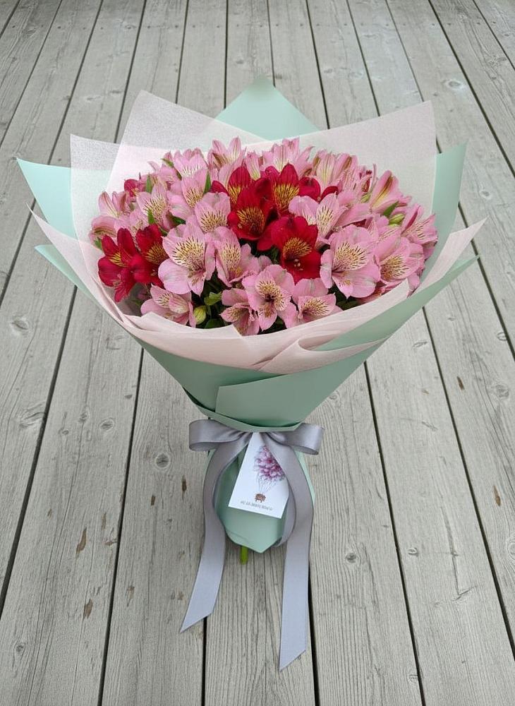 Букет цветов из: Альстромерии в Пыть-Яхе