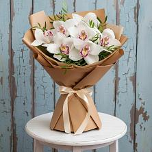 Букет цветов из:  Орхидеи и Розы в Пыть-Яхе