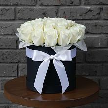 Цветочная композиция из Розы в шляпной коробке #REPLACE_PRED# Пыть-Яхе